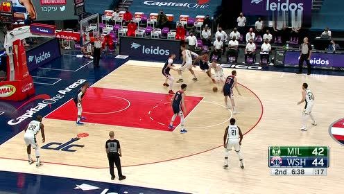 【NBA集錦】你就是在針對龜龜 迪文琴佐韋少面前搶板補扣