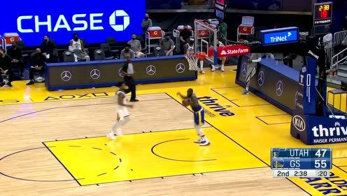 【NBA集錦】攻防一體！格林搶斷反擊一條龍暴扣