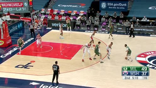 【NBA集锦】大洛旱地拔葱双手暴扣 比尔折叠上篮还以颜色