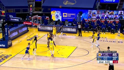 【NBA集錦】一招鮮吃遍天！詹姆斯鴛鴦戲水漂移中投壓哨打進(jìn)