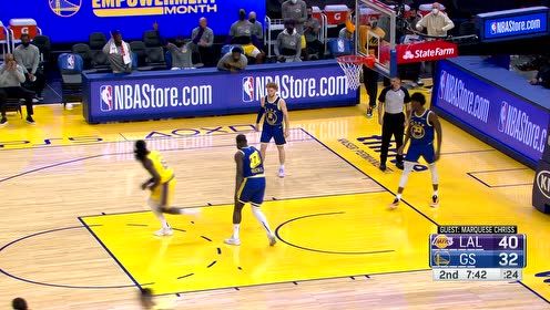 【NBA集錦】庫(kù)茲馬眼疾手快夾縫妙傳 哈雷爾禁區(qū)起勢(shì)雙臂戰(zhàn)斧重扣