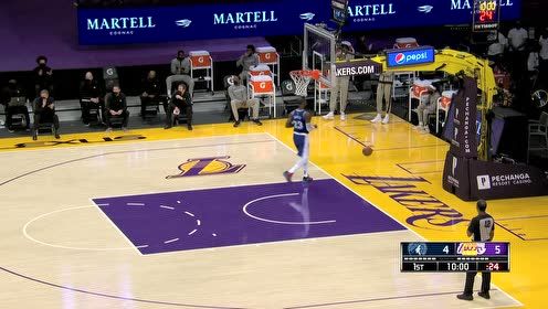 【NBA集錦】大鵬展翅！雷奧長驅(qū)直入揮臂扣籃