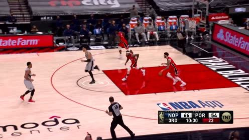 【NBA集锦】彩虹连线贯穿全场 球哥长传连线亚当斯篮下暴扣
