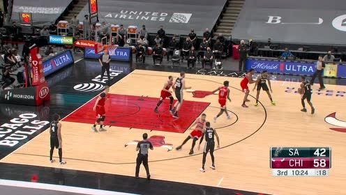 【NBA集锦】萨托兰斯基出手被盖伊大帽扇飞 沃克突破拉杆上篮命中