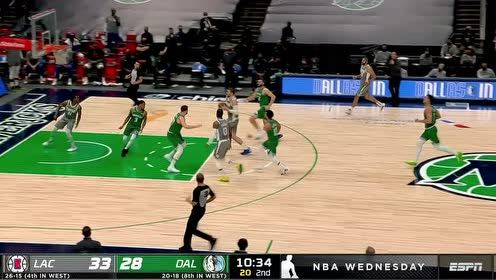 【NBA集錦】泡椒一攻一傳打停獨(dú)行俠 祖巴茨大步流星扣籃吃餅