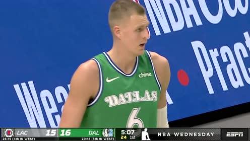【NBA集錦】身高在我這不算差距 泡椒利用節(jié)奏單吃波神