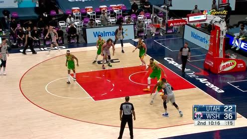 【NBA集锦】篮下翻江倒海 戈贝尔单臂炸筐补扣后再送大帽
