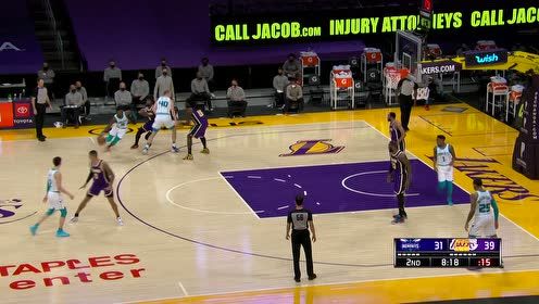 【NBA集锦】半场打卡预警？詹姆斯半场9投8中狂掠22分集锦