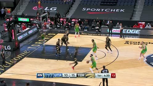【NBA集錦】臂展可太長了吧？布歇大帽扇飛克拉克森三分出手