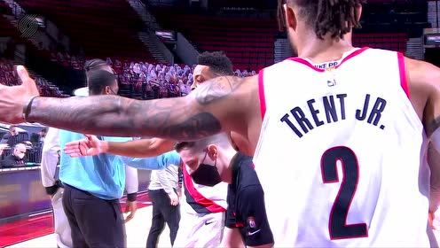 【NBA集锦】突破试探之后后撤步三分 CJ小打大强硬单吃波神