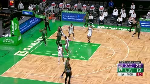【NBA集锦】小狐狸真聪明！福克斯利用身体倚住布朗抛投命中