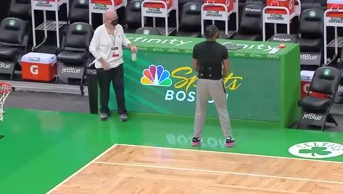【NBA集锦】绿军库里在线耍宝 斯玛特背对篮筐三分空心进网