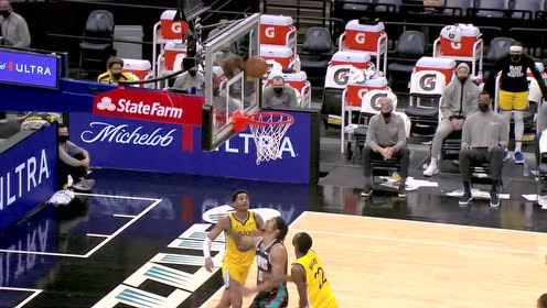 【NBA集锦】晃得防守找不到北 莫兰特假动作瞒天过海克拉克照瓢画葫完成2+1