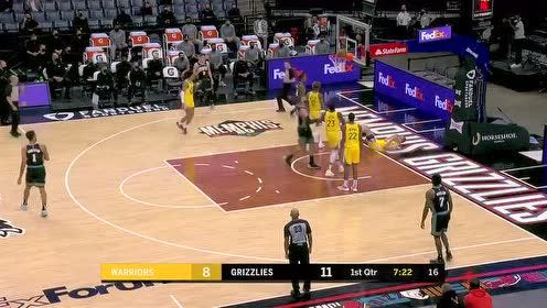 【NBA集锦】直呼好家伙!勇士中锋史迈勒基奇上场8分钟怒砍5次犯规下场