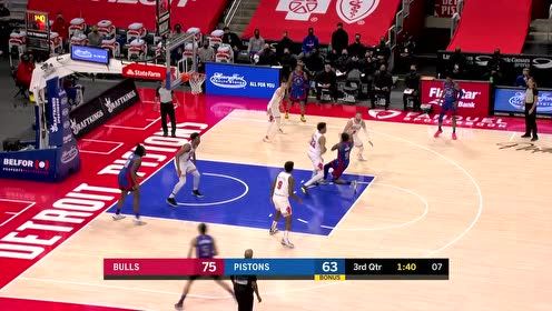 【NBA集錦】這就是能力！拉文底角完美拋物線極限三分命中