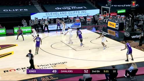 【NBA集锦】霍姆斯凌空大帽塞克斯顿 身后一掌防不胜防