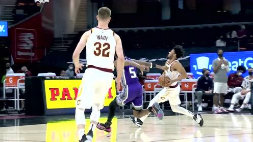 【NBA集锦】库克快马跳涧如同风遁 白猿献果韦德暴扣篮筐