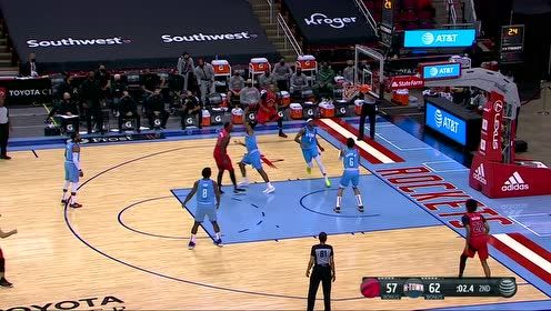 【NBA集錦】替補(bǔ)席都嗨了 沃爾空中360度秀翻天