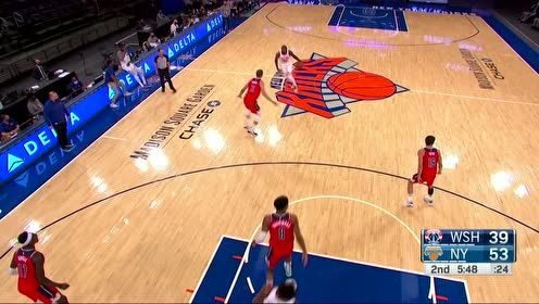 【NBA集錦】蘭德爾體前變向 突破防守打成2+1