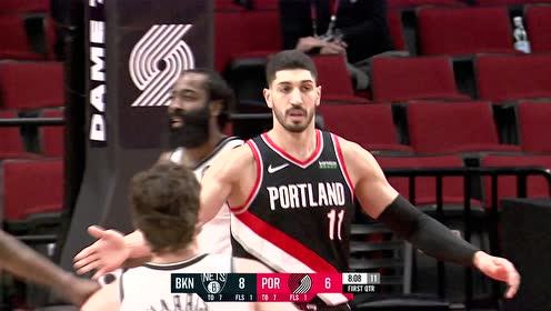 【NBA集錦】節(jié)奏變幻單騎突破 哈登大步流星雙手暴扣