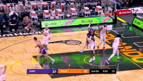 【NBA集錦】對(duì)手都懵了 克雷格突然殺出霸氣補(bǔ)扣