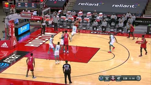 【NBA集锦】比永博篮下吃饼 反手扣篮轻松写意