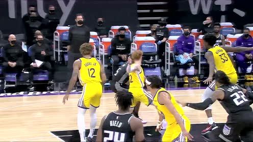 【NBA集锦】关键时刻还需看我 福克斯虚晃一枪旋转上篮命中