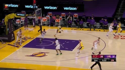 【NBA集锦】小后卫之间的博弈 加兰篮下抛投得手施罗德突破上篮