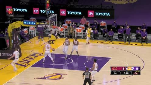 【NBA集锦】防守才能出反击 霍顿-塔克长传哈雷尔双手暴扣