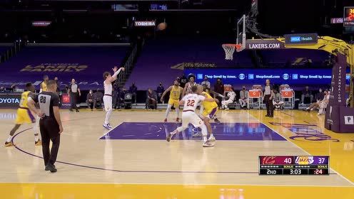 【NBA集锦】在十佳球边缘徘徊 加兰超级拉杆未果南斯双手暴扣