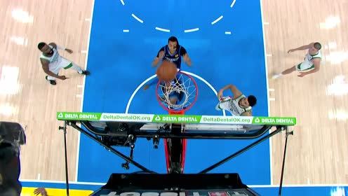 【NBA集锦】摩西布朗半场六中六狂揽17分19篮板 内线翻江倒海如同张伯伦