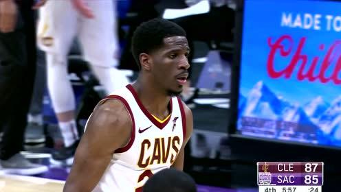【NBA集锦】脚步与手上的配合都很好 多特森突破上篮打成2+1