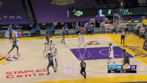 【NBA集錦】庫茲馬反擊快攻歐洲步暴扣 波特超遠(yuǎn)三分還以顏色