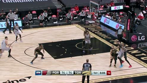 【NBA集锦】利拉德底角连线科温顿 三分入网干脆利落