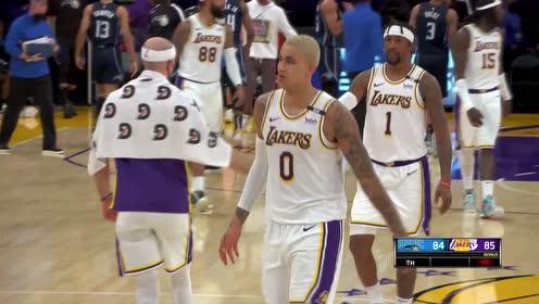 【NBA集錦】這個(gè)X裝的有點(diǎn)水平！莫里斯飛身救球順勢(shì)坐在廣告牌看著庫茲馬完成暴扣