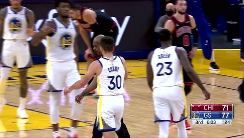 【NBA集锦】尺有所长寸有所短 库里拜佛戏耍武切维奇打成2+1
