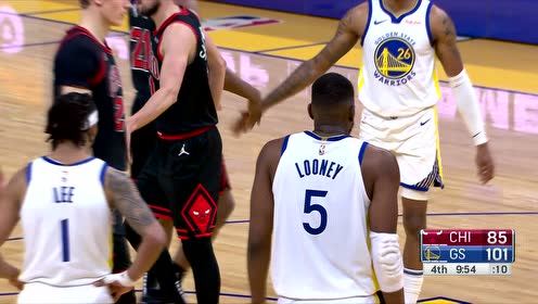 【NBA集锦】卢尼罚球线附近送妙传 普尔接球双手暴扣