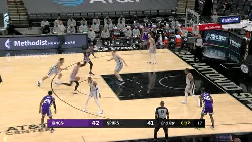 【NBA集錦】老虎不發(fā)威當我凱蒂貓？哈利伯頓 空接妙傳助飛霍姆斯掛筐暴扣