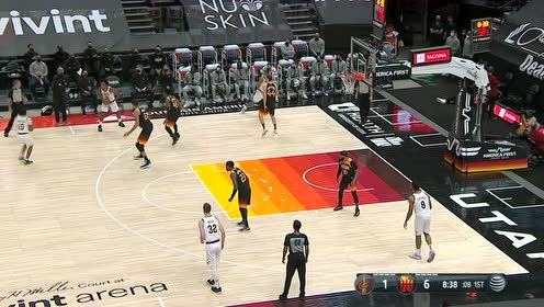 【NBA集锦】慢热型选手!米切尔底角拉弓射箭砍下本场首记运动战得分