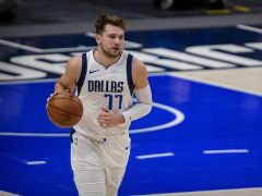 NBA常规赛：三节战罢，独行侠暂时以100-83领先雷霆17分