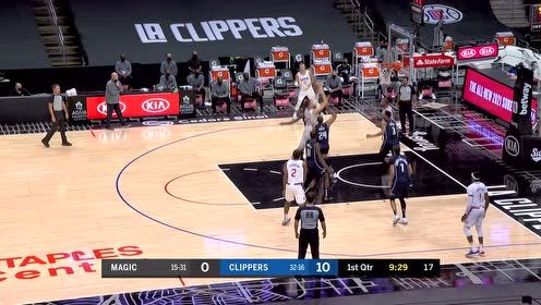 【NBA集锦】卡子哥以球领人送妙传 祖巴茨拍马赶到滑翔暴扣