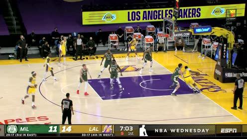 【NBA集锦】庄神底线突破穷途末路冒险传球 好在施罗德大心脏超远三分命中