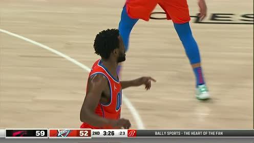 【NBA集錦】心有靈犀一點(diǎn)通 羅比米勒聯(lián)手戲耍防守暴扣虐筐
