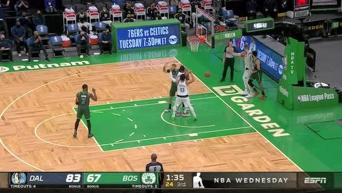 【NBA集錦】這樣的機(jī)會實屬難得 塔圖姆搶斷反擊一條龍上籃