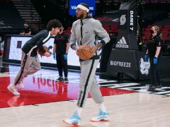 安东尼生涯运动战进球数超尤因，升至NBA历史第16位