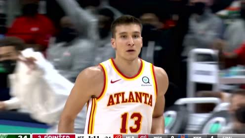 【2021年04月26日 雄鹿vs老鹰集锦】脚步轻点晃飞防守 博格达诺维奇三分开火手起刀落