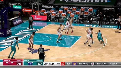 【2021年05月07日 公牛vs黃蜂集錦】蒙克以球領(lǐng)人送妙傳 澤勒霸王舉鼎雙手重扣