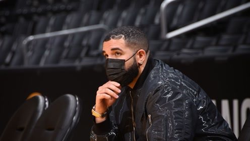 【2021年05月20日 勇士vs湖人集锦】湖勇大战斯台普斯众星云集 Drake也来场边观战
