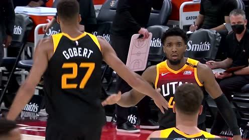 【2021年06月03日 灰熊vs爵士集锦】这招炉火纯青 戈贝尔接球单臂虐筐