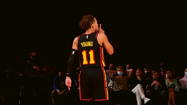 【2021年06月24日 老鹰vs雄鹿集锦】特雷-杨季后赛嚣张时刻 从备受争议的杨不悔到杀入东决他有这资本